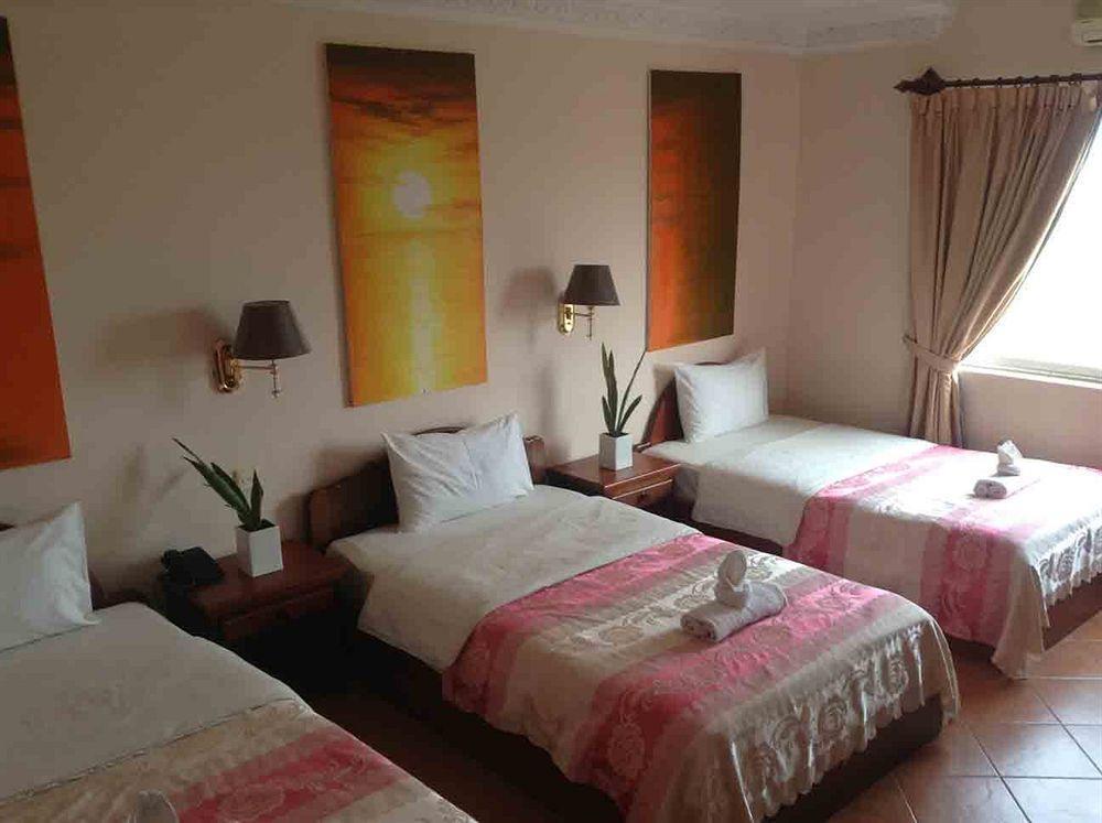 Han Kong Hotel And Restaurant Siem Reap Exterior photo