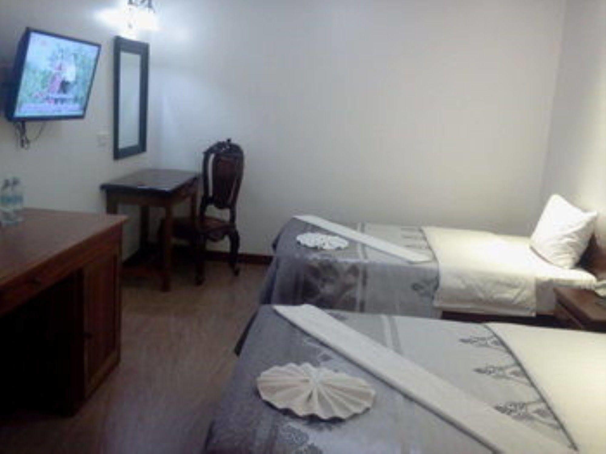 Han Kong Hotel And Restaurant Siem Reap Exterior photo